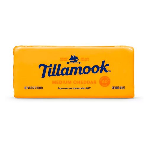 Tillamook Medium Cheddar Cheese Loaf - 32oz